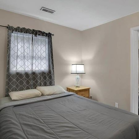 2-Bedroom Pet-Friendly Apartment In East Knoxville Bagian luar foto