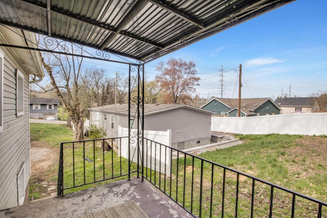2-Bedroom Pet-Friendly Apartment In East Knoxville Bagian luar foto