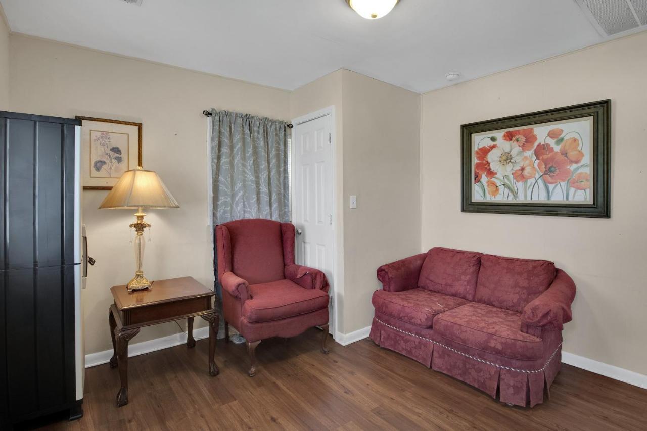 2-Bedroom Pet-Friendly Apartment In East Knoxville Bagian luar foto