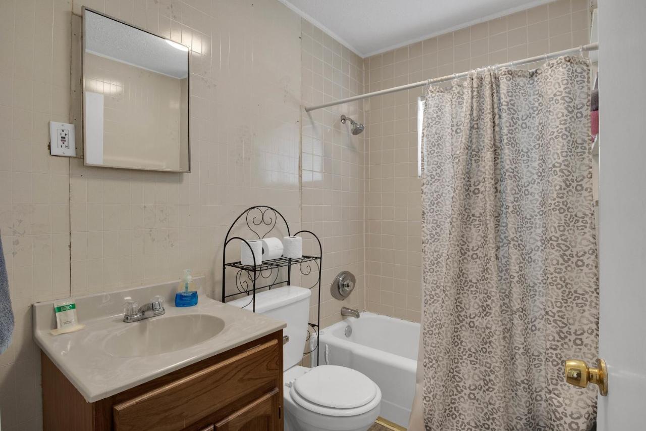 2-Bedroom Pet-Friendly Apartment In East Knoxville Bagian luar foto
