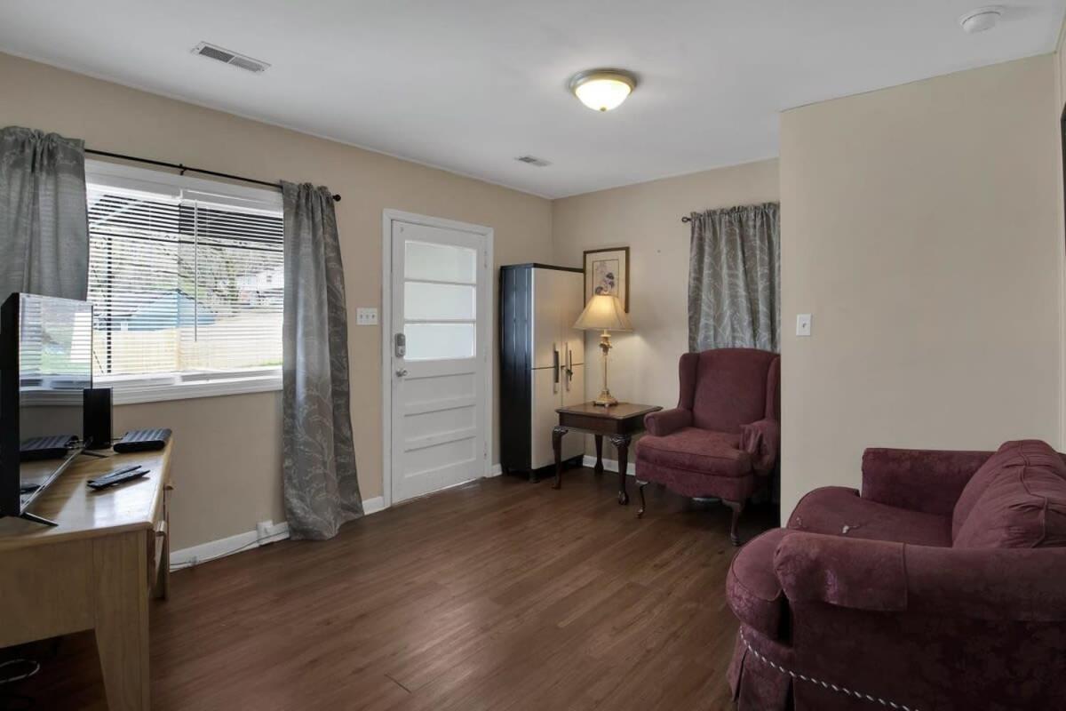 2-Bedroom Pet-Friendly Apartment In East Knoxville Bagian luar foto